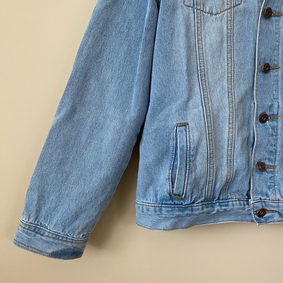 Papillon Jean Jacket - Picture 3 of 7